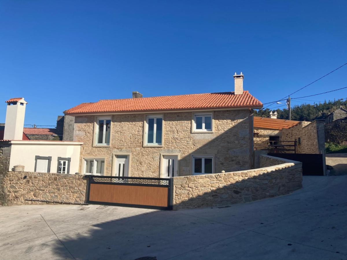 Apartamentos Curras En Tourinan Εξωτερικό φωτογραφία